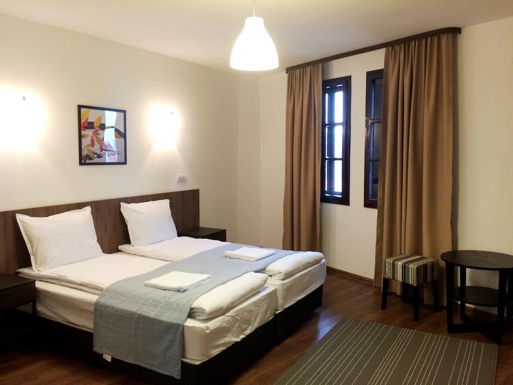 Hotel White House Veliko Tarnovo Pokoj fotografie