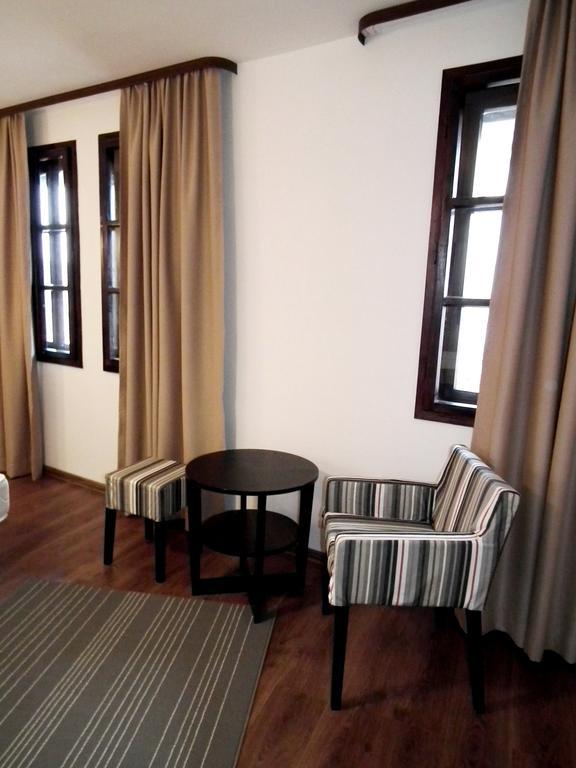 Hotel White House Veliko Tarnovo Pokoj fotografie